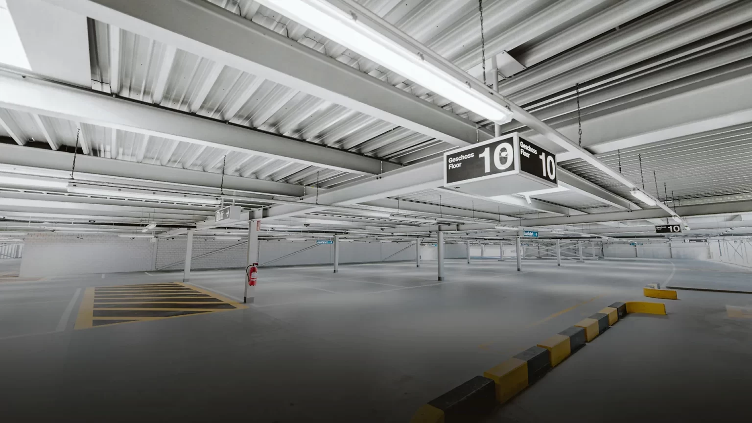 جراج تحت الارض